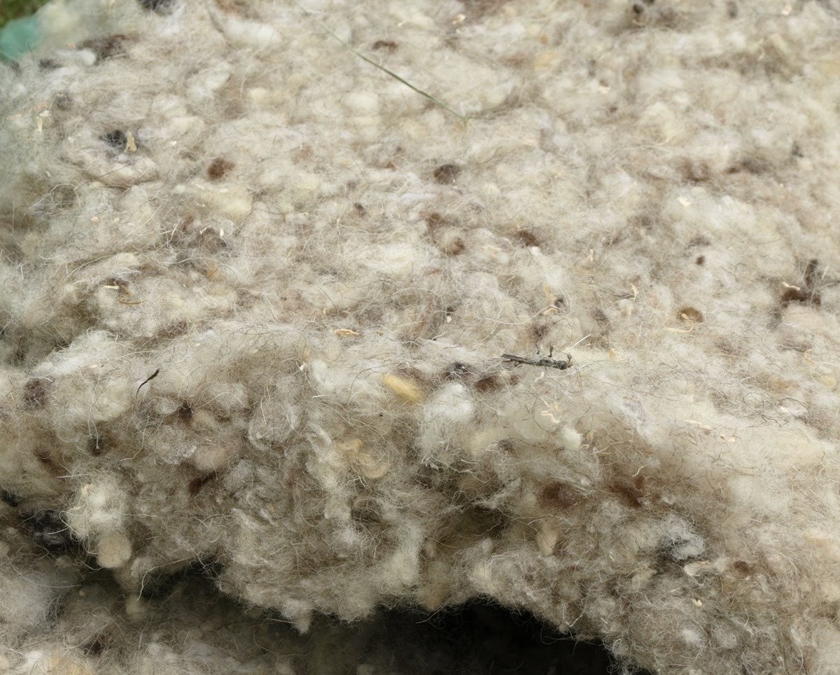 instalación de algodon como aislante para tejados y pisos