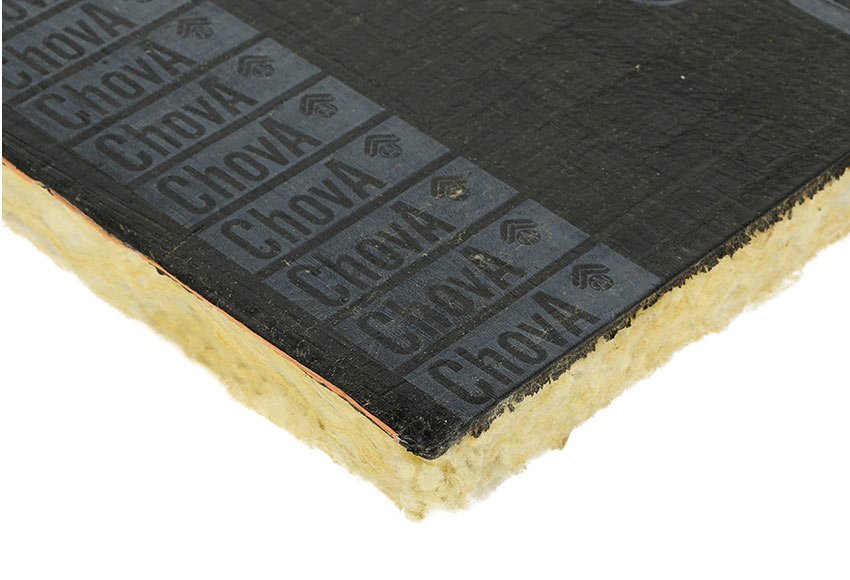 instalación de chovacustic para aislamiento de paredes